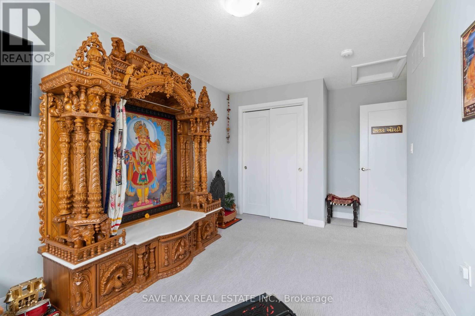 126 LAGUNA VILLAGE CRESCENT Image 32