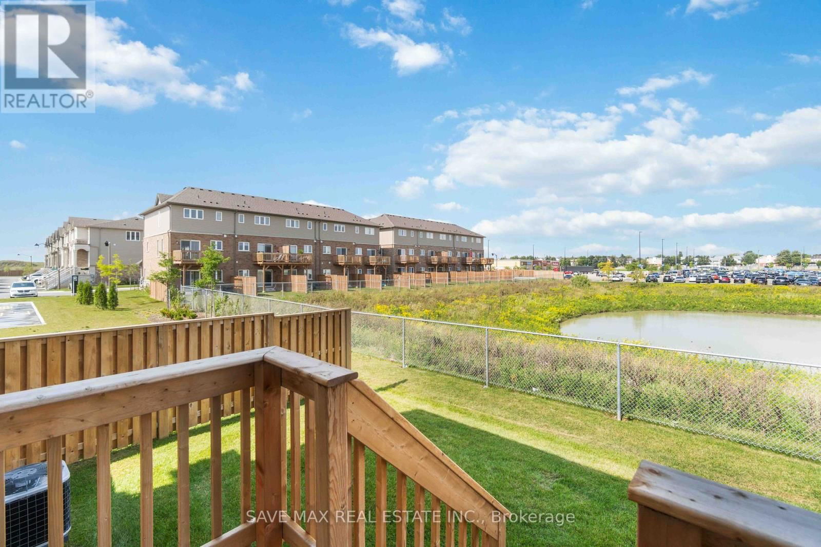 126 LAGUNA VILLAGE CRESCENT Image 45
