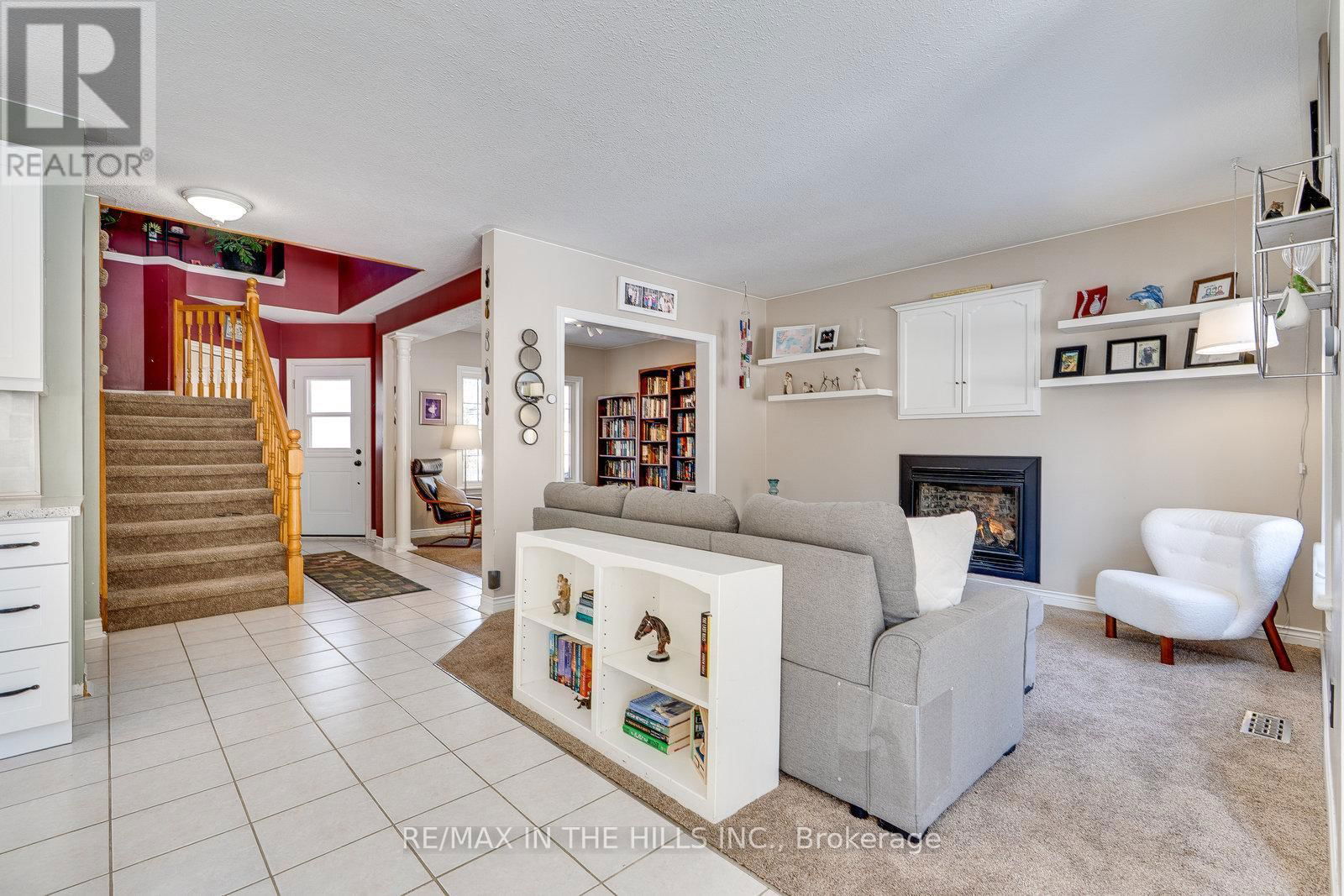 609 SIMON STREET Image 12