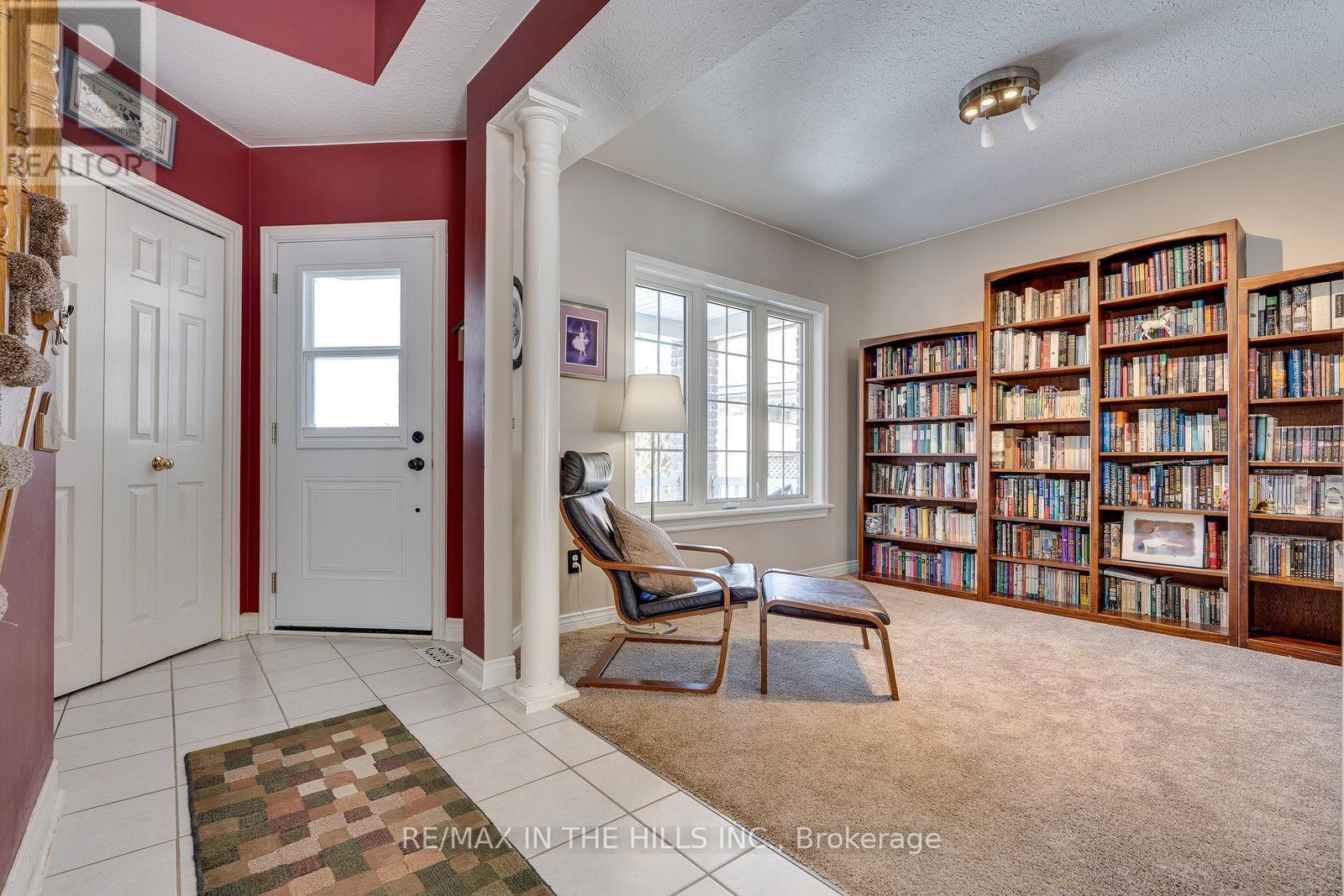 609 SIMON STREET Image 4