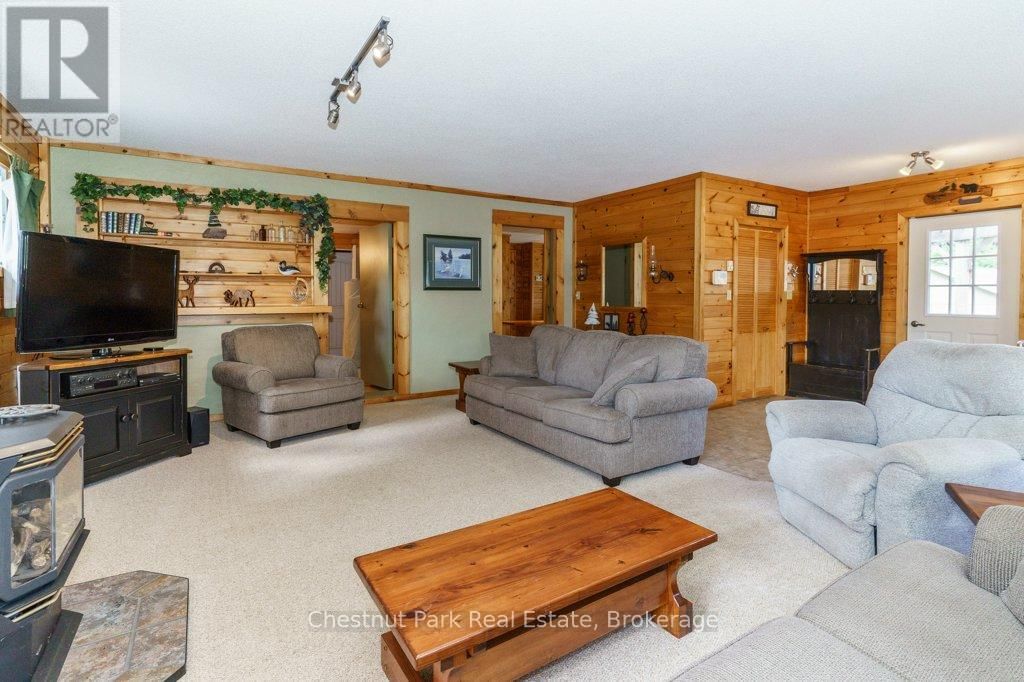 143 SOUTH DRIVE Image 15