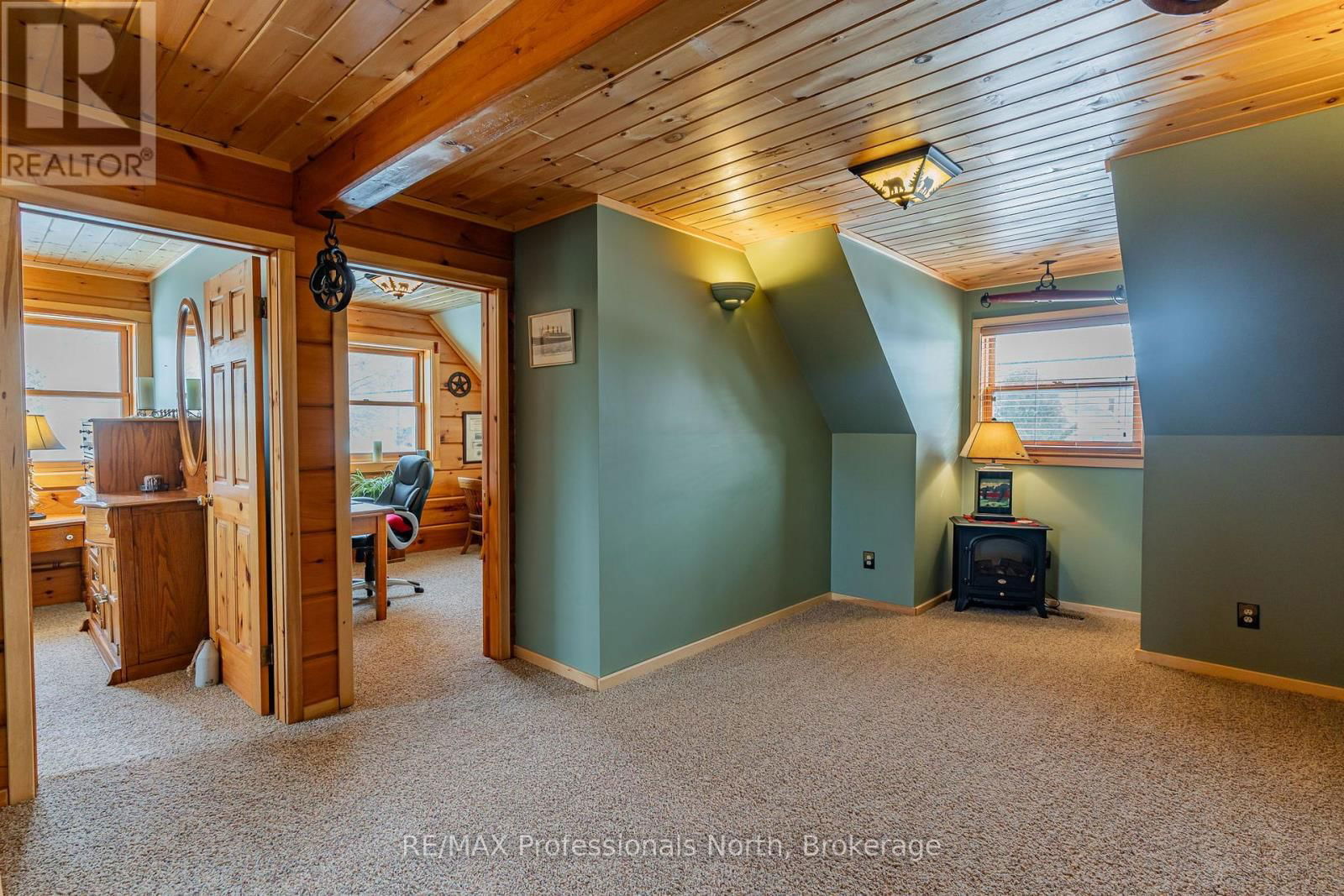 1141 KENNISIS LAKE ROAD Image 29