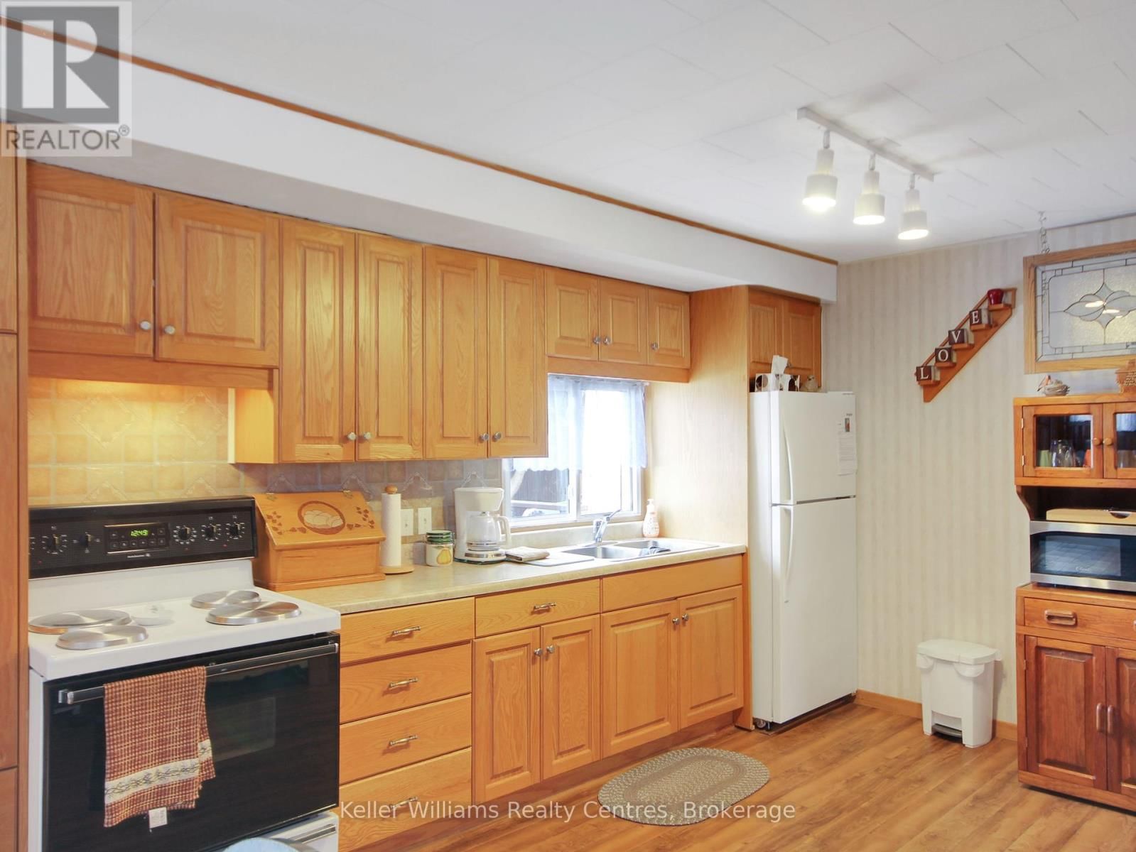 187 WARNER BAY ROAD Image 11