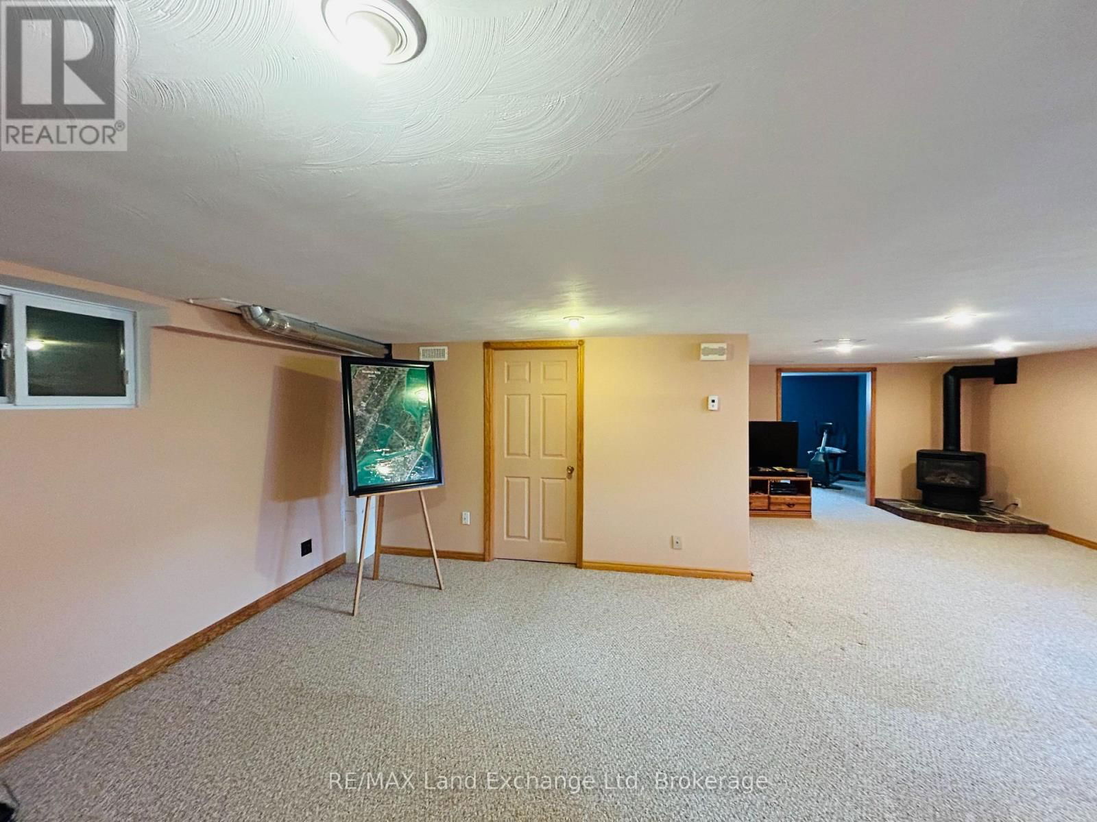 81 QUEEN STREET Image 15