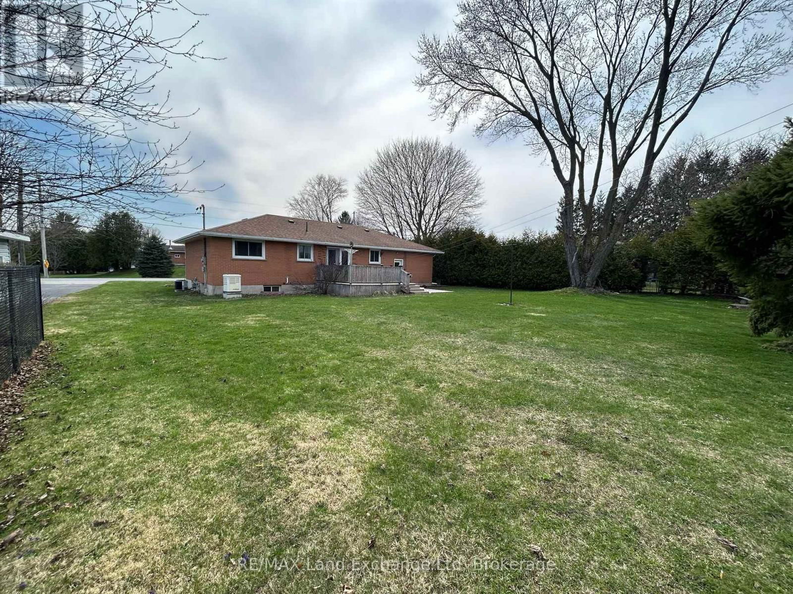 81 QUEEN STREET Image 17