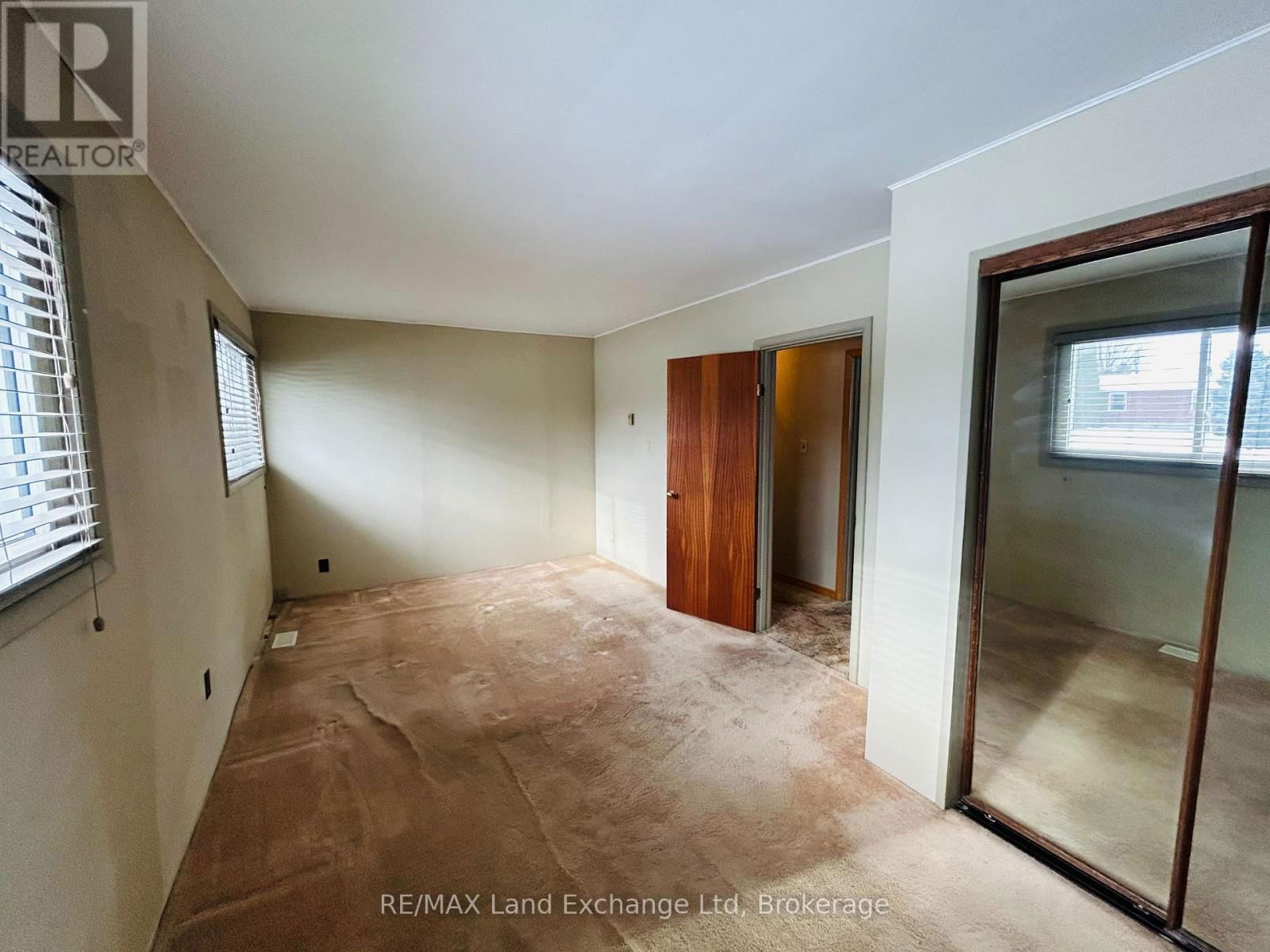 81 QUEEN STREET Image 8