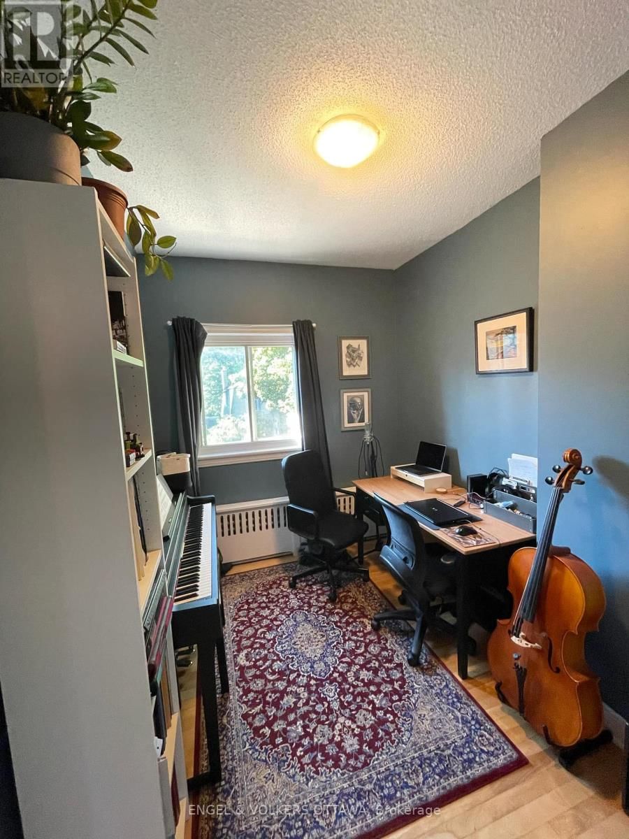 219 COBOURG STREET Image 4