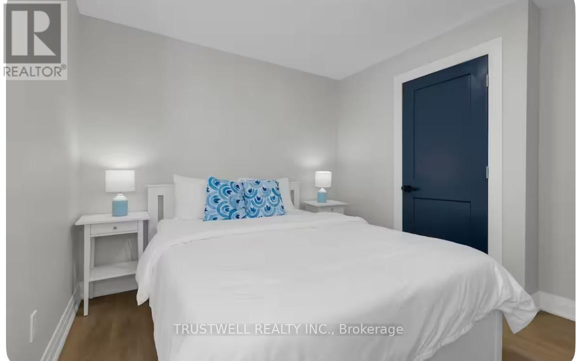 4440 HURON STREET Image 22