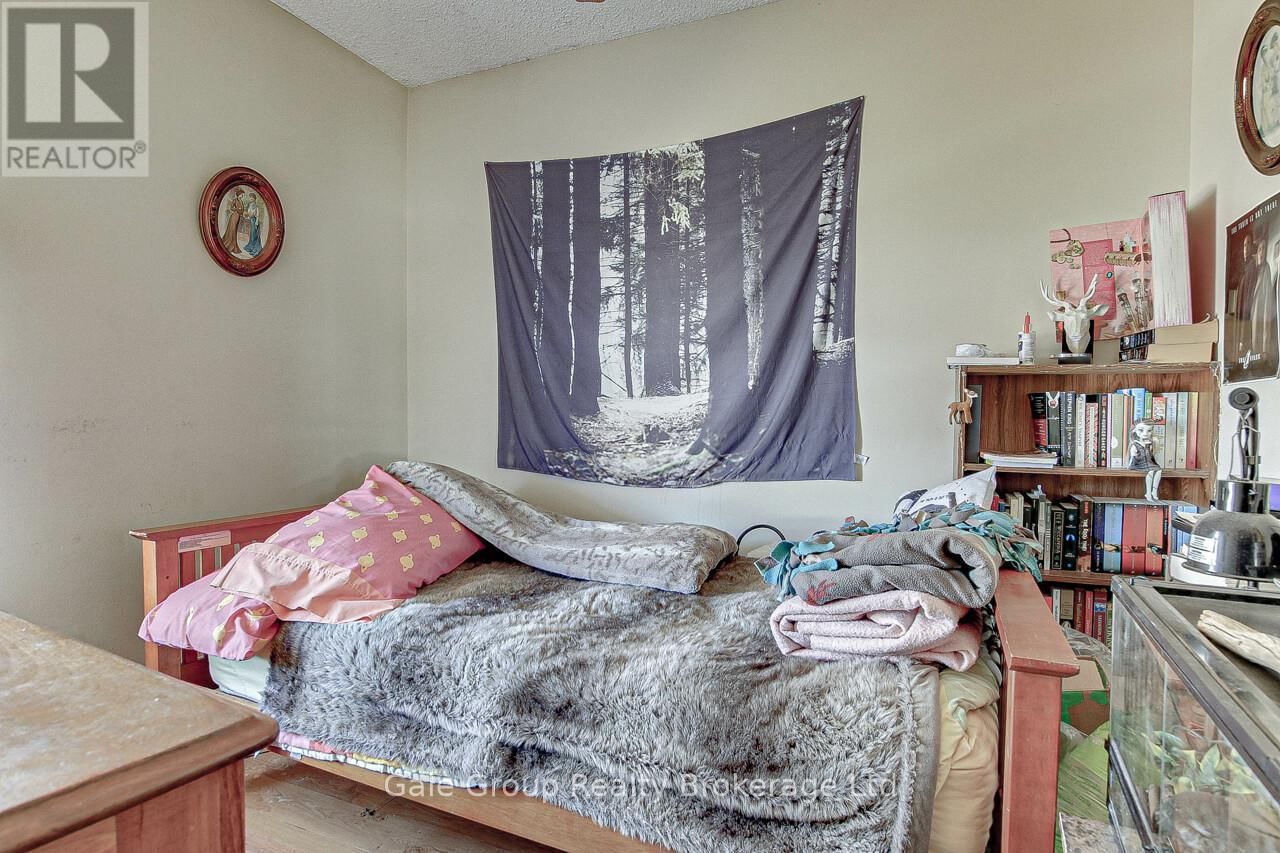 1251 FLORENCE STREET Image 8