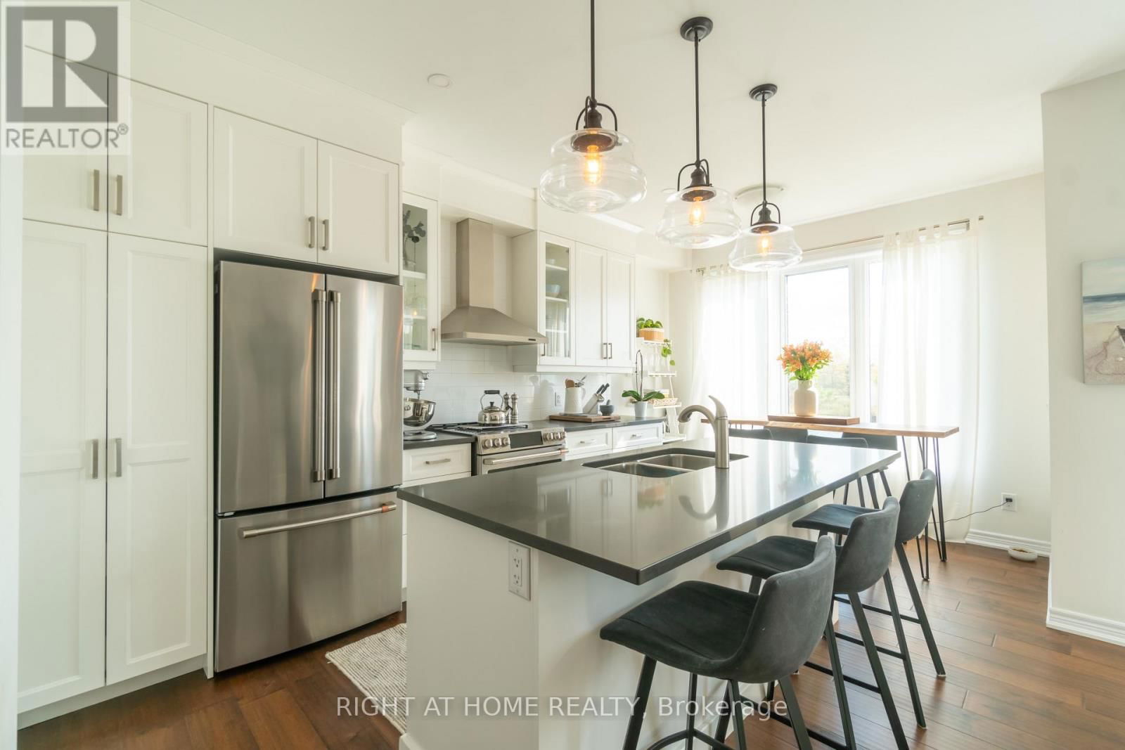 21 LAMB CRESCENT Image 10