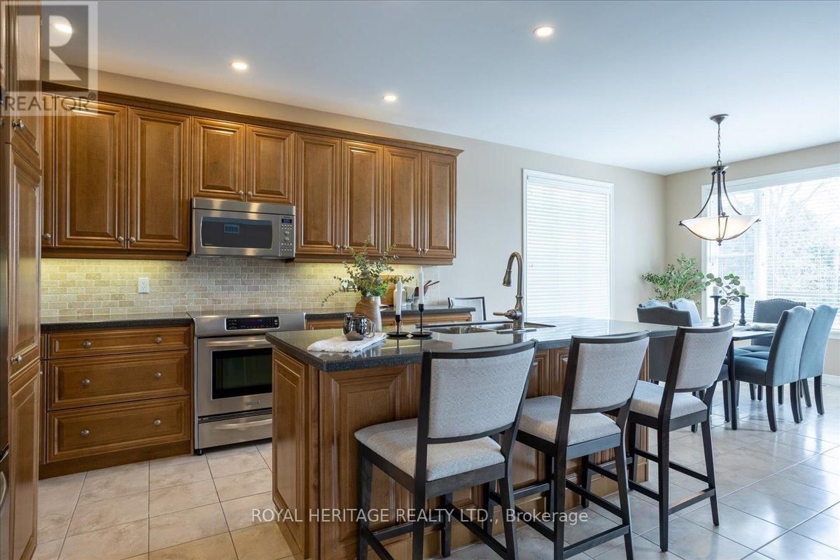 51 SOUTH HARBOUR DRIVE Image 9