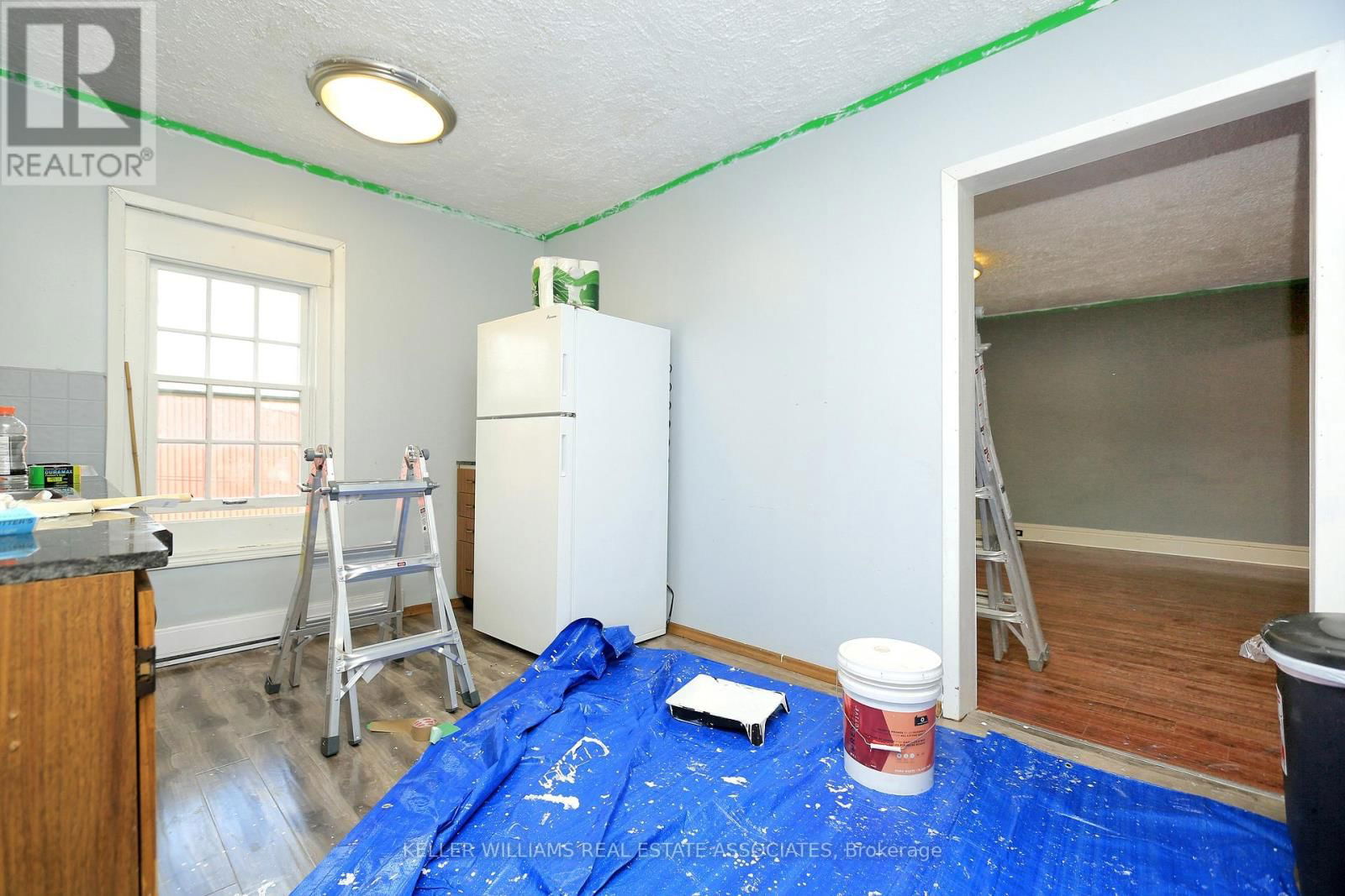 329 JOSEPHINE STREET WEST Image 12