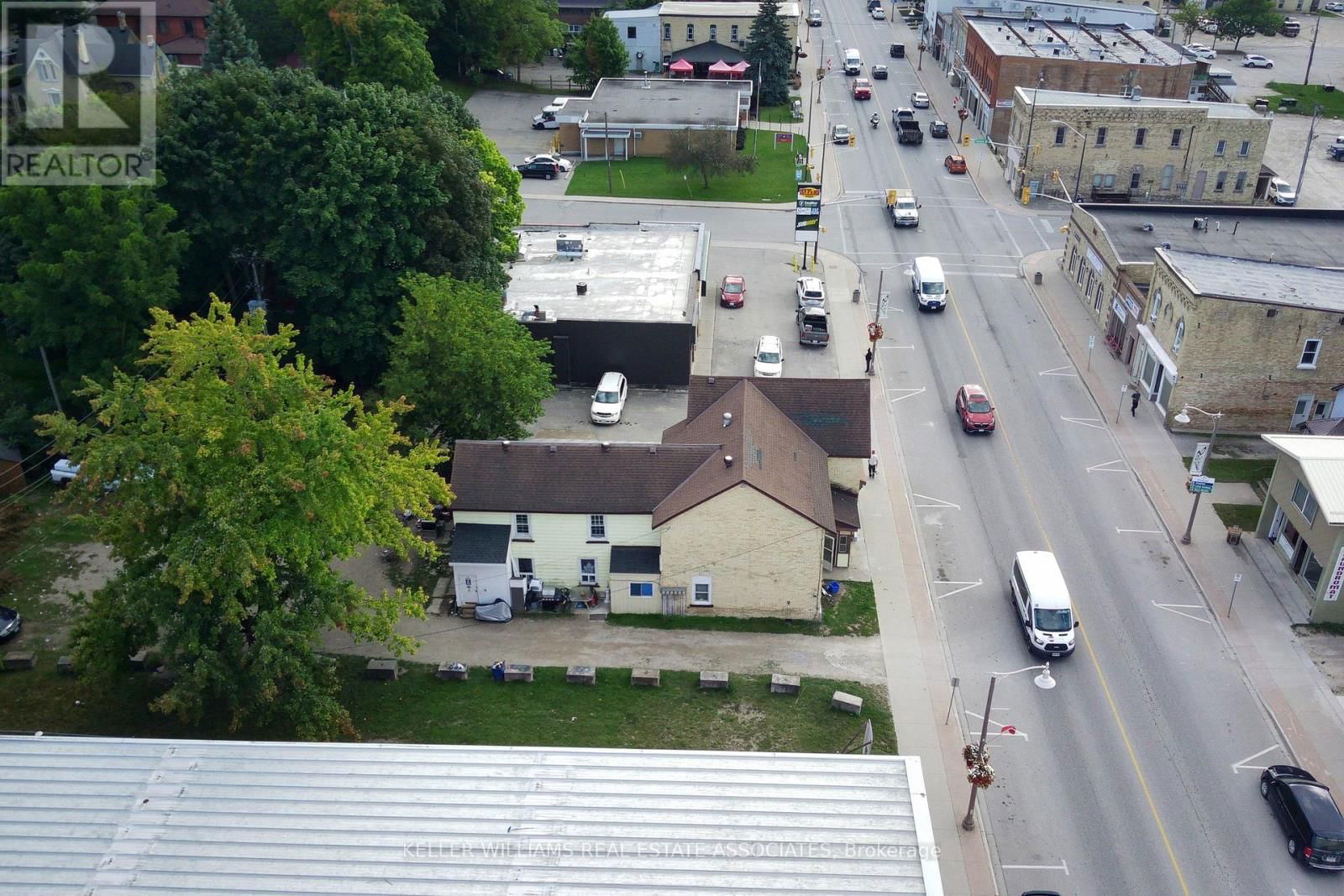 329 JOSEPHINE STREET WEST Image 25