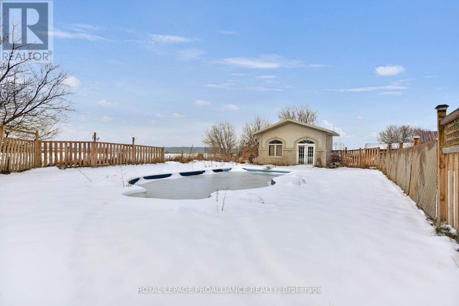 5039 CARMAN ROAD Image 27