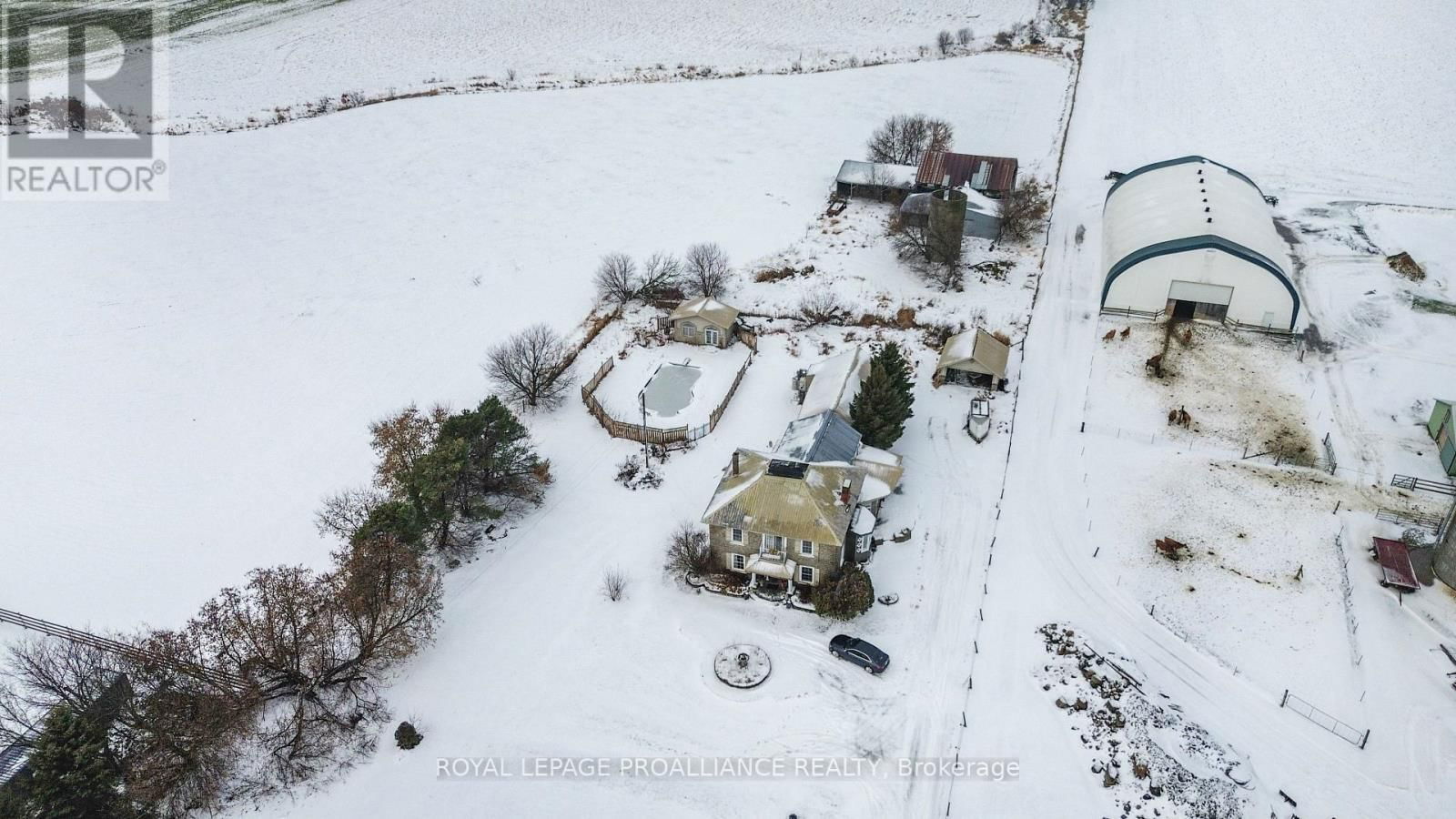 5039 CARMAN ROAD Image 29