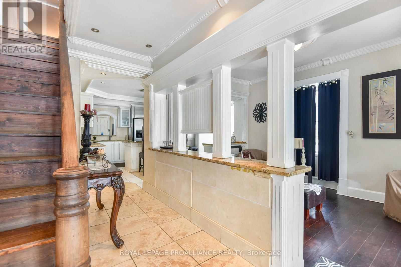 5039 CARMAN ROAD Image 5