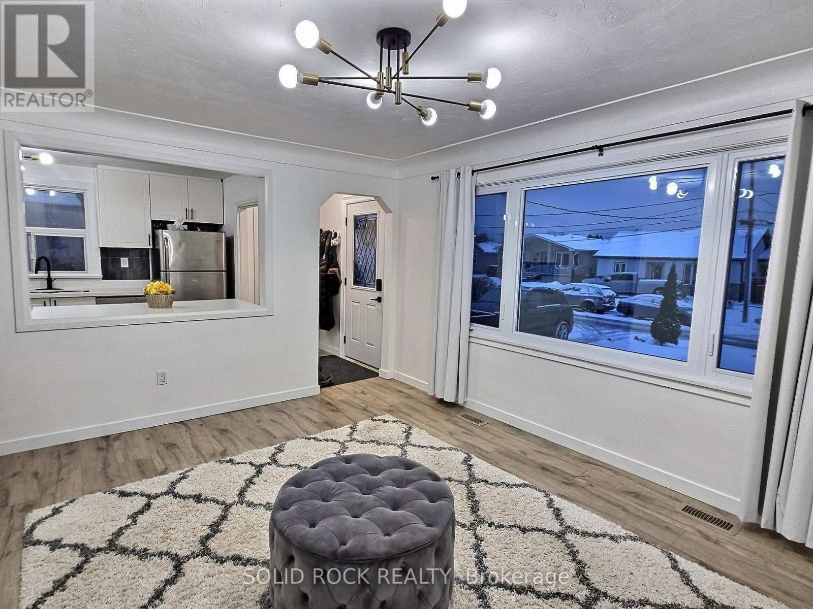 60 LINCOLN ROAD Image 7