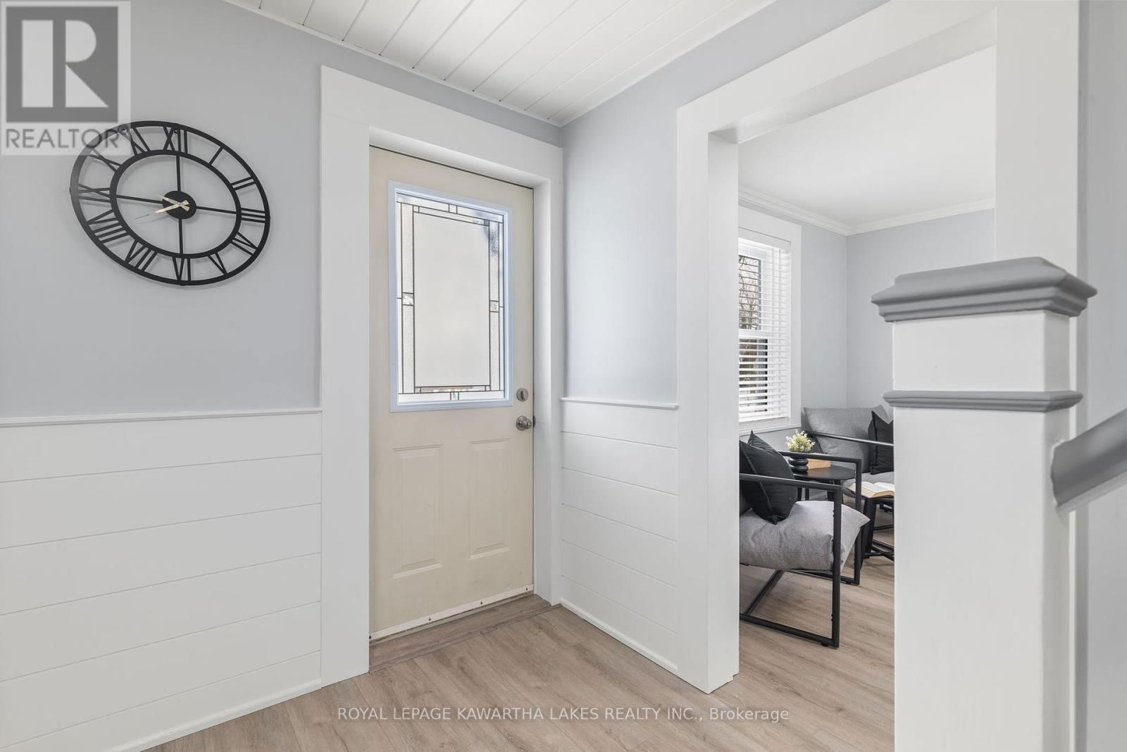 18 BOND STREET WEST Image 2