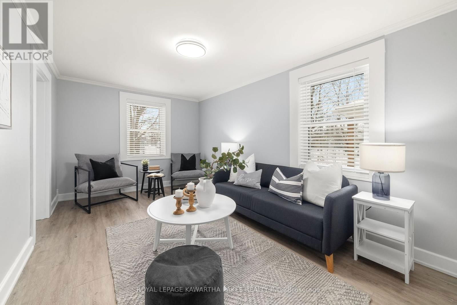 18 BOND STREET WEST Image 3