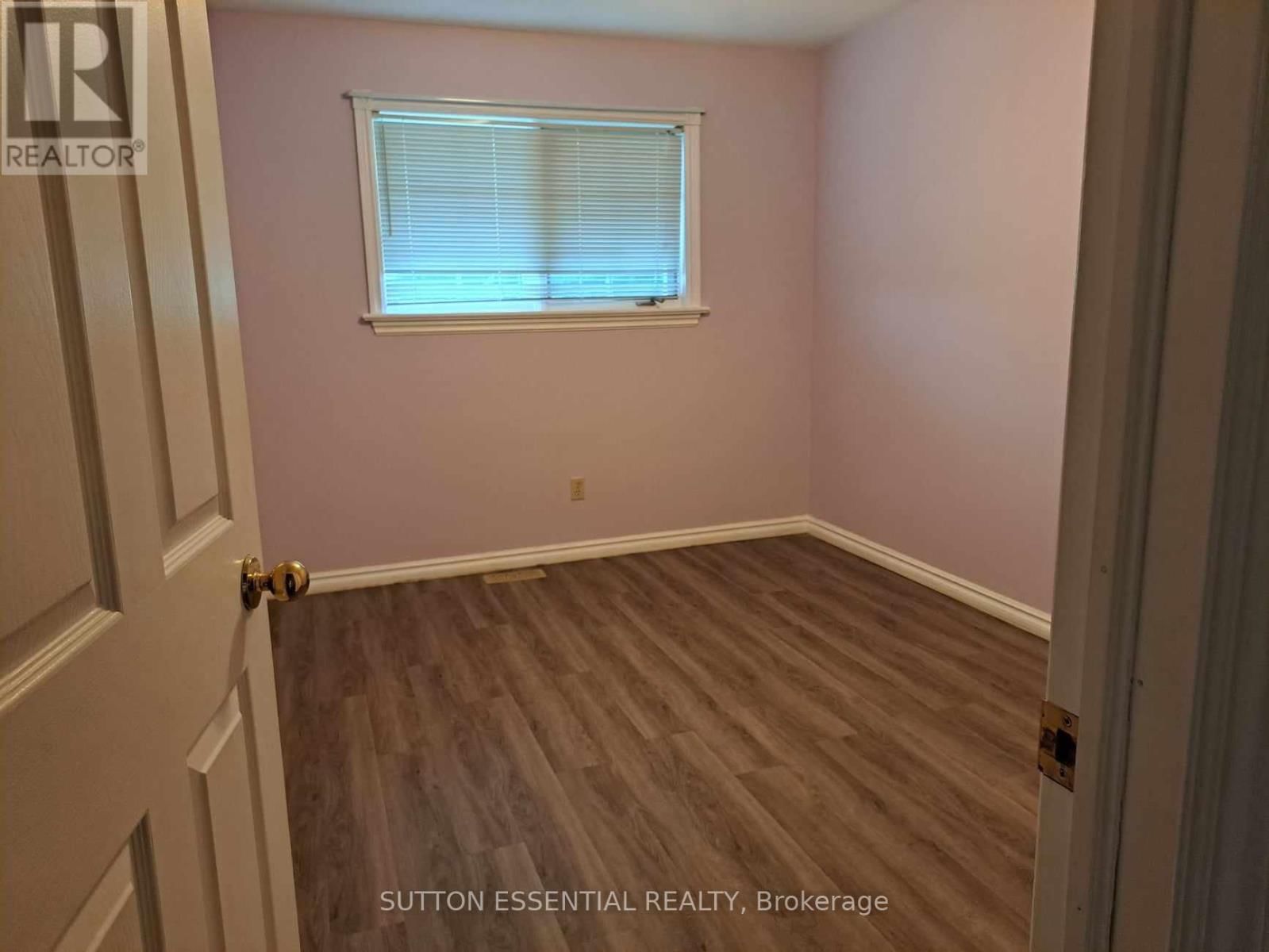 1314 MILLWOOD AVENUE Image 24
