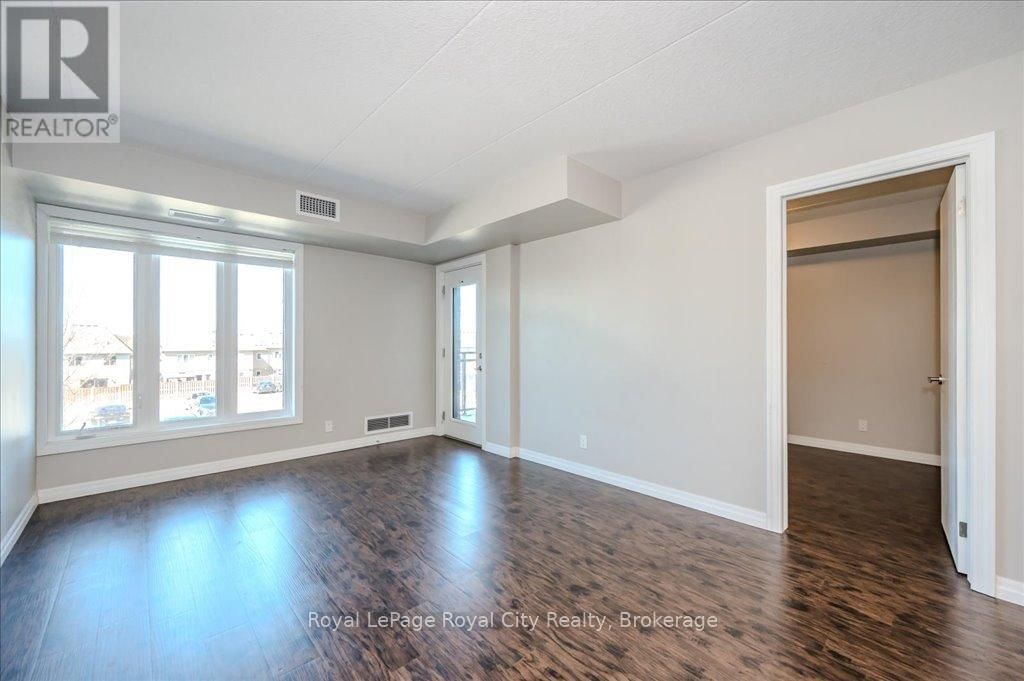 105 - 108 SUMMIT RIDGE DRIVE Image 18