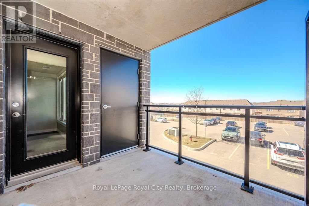 105 - 108 SUMMIT RIDGE DRIVE Image 31