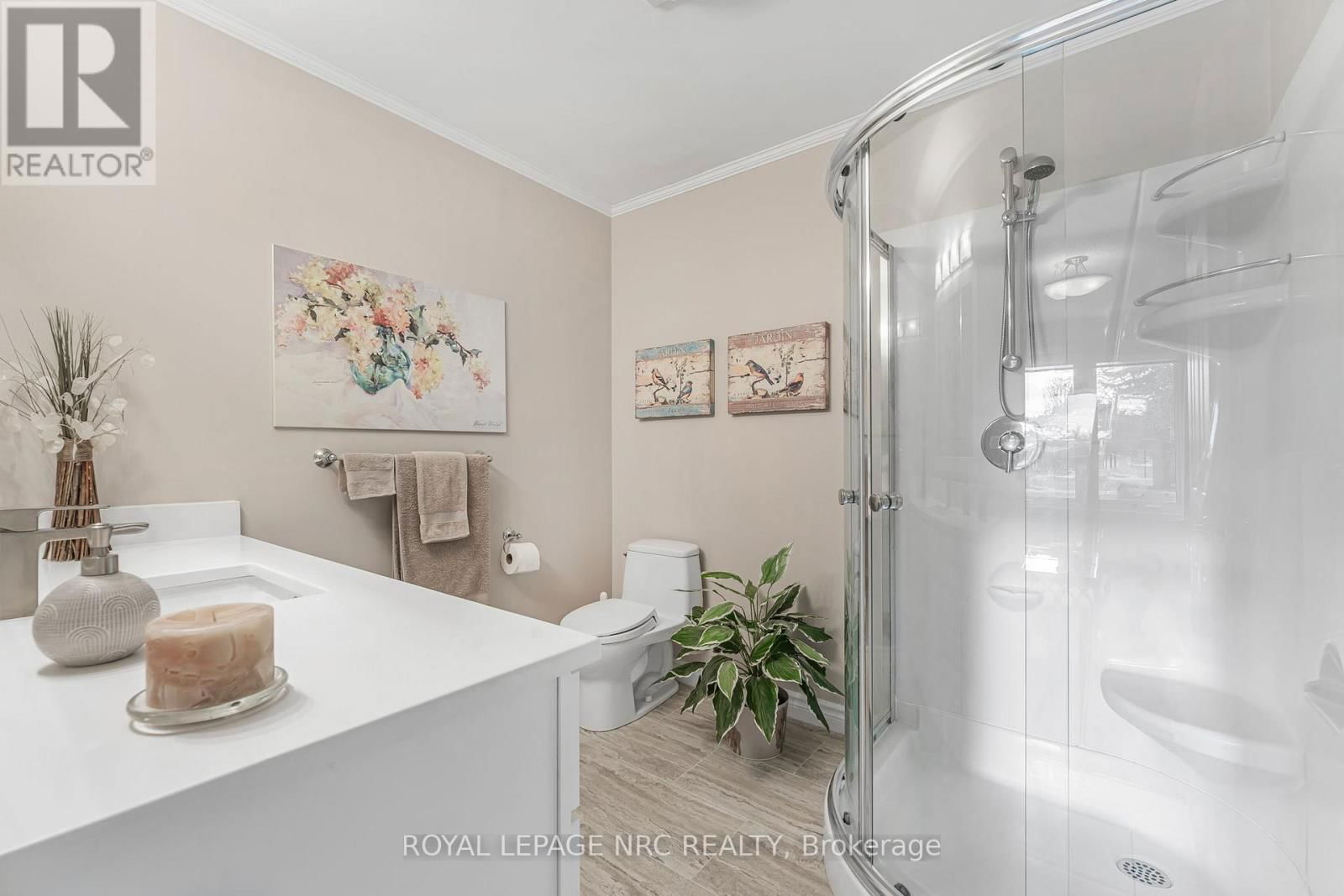 38 COLONEL BUTLER CRESCENT Image 13