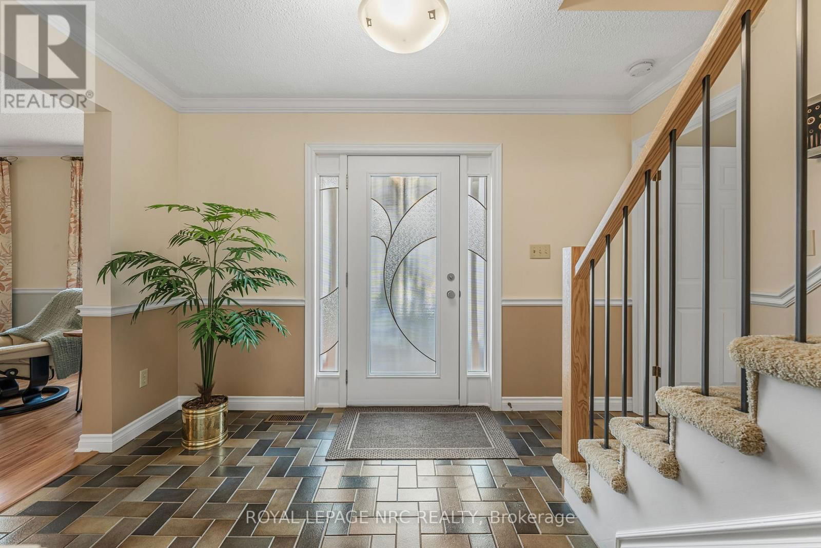 38 COLONEL BUTLER CRESCENT Image 4
