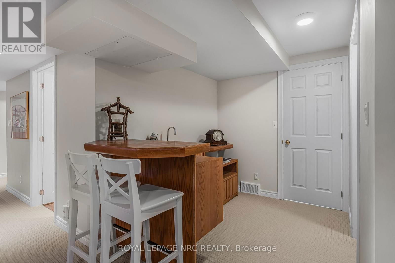 38 COLONEL BUTLER CRESCENT Image 40
