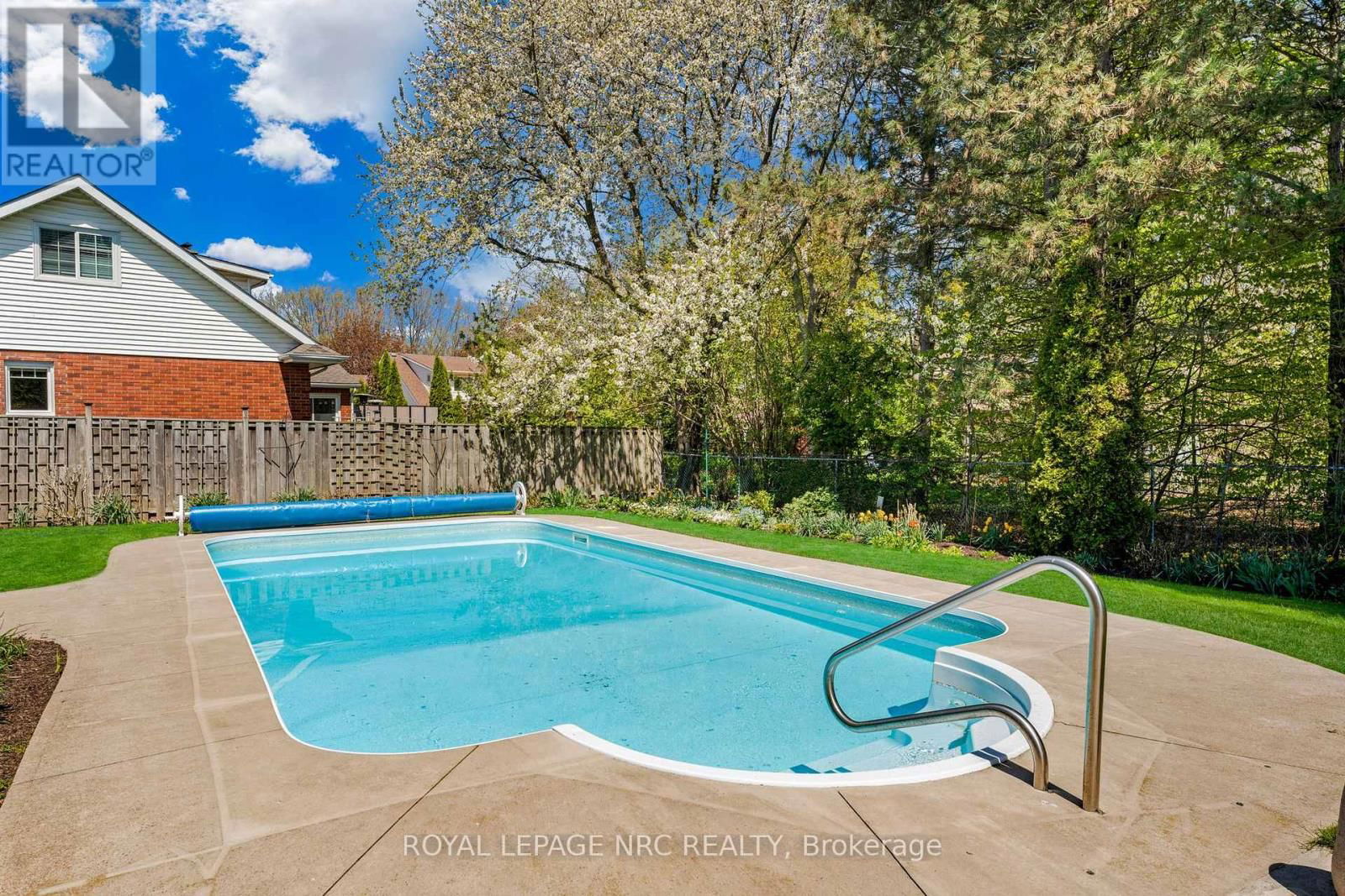 38 COLONEL BUTLER CRESCENT Image 45