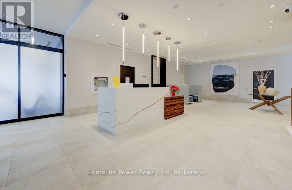 806 - 385 WINSTON ROAD Image 24