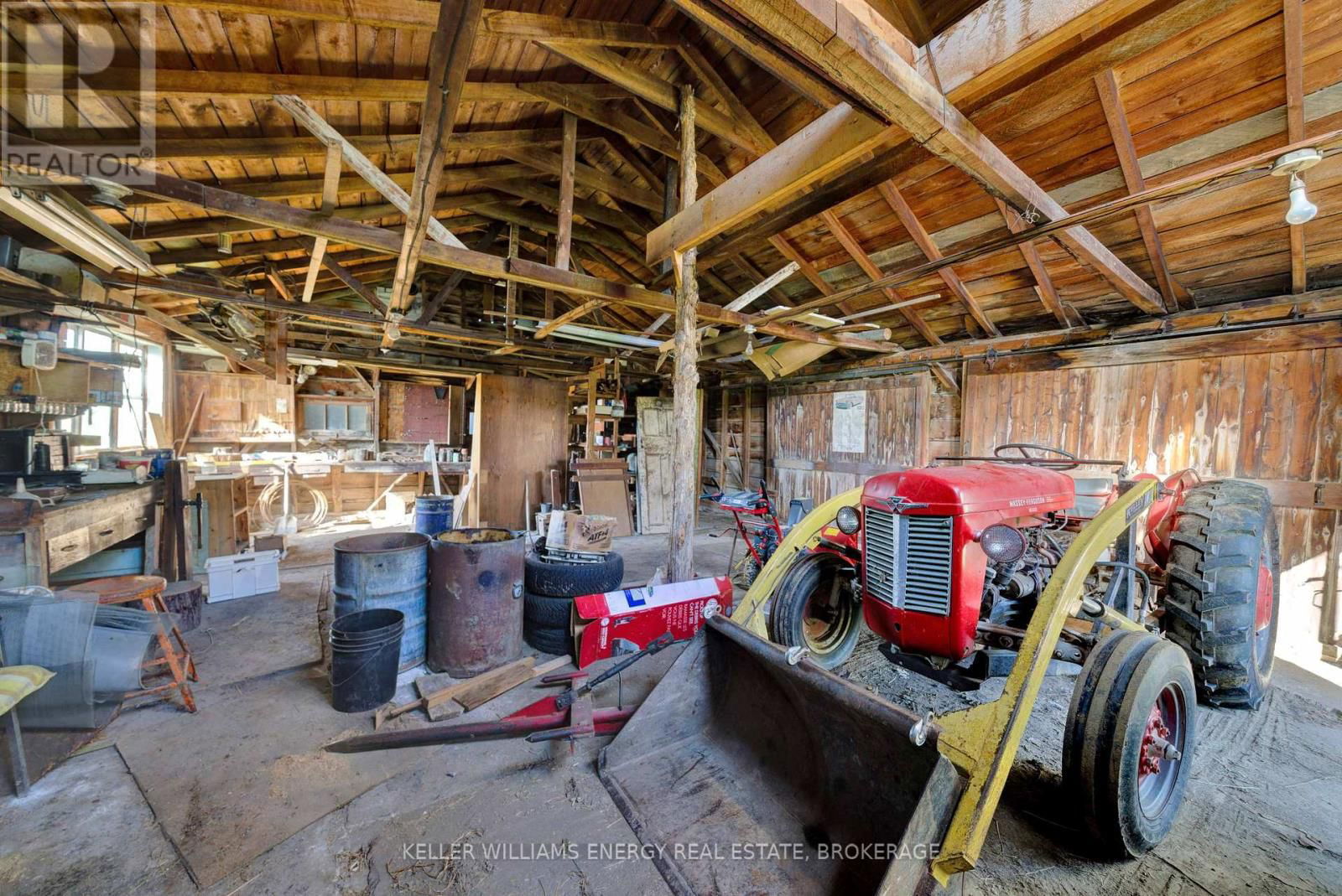 1366 FISH LAKE ROAD Image 21