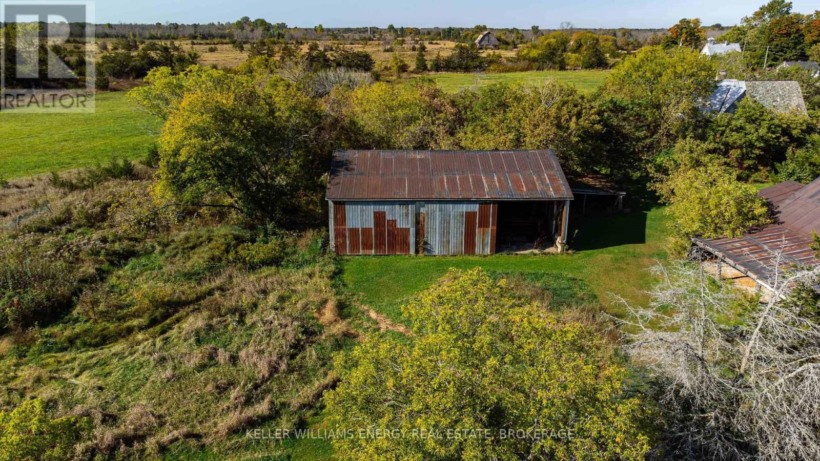 1366 FISH LAKE ROAD Image 35
