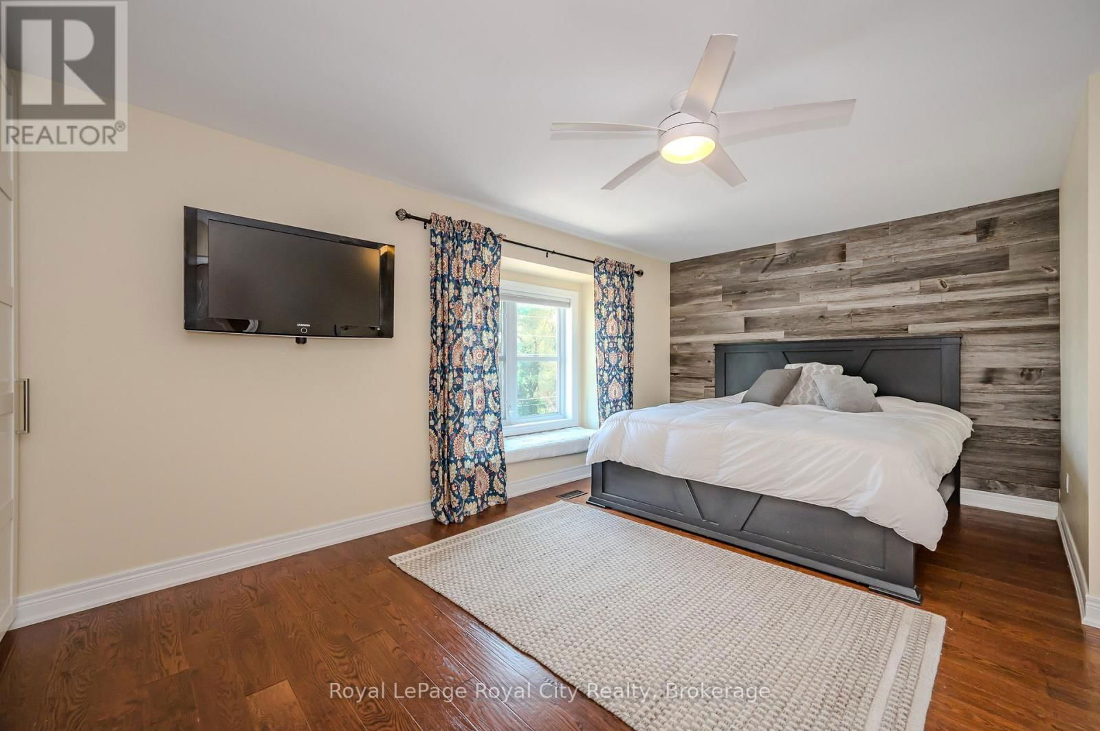 90 CARDIGAN STREET Image 35
