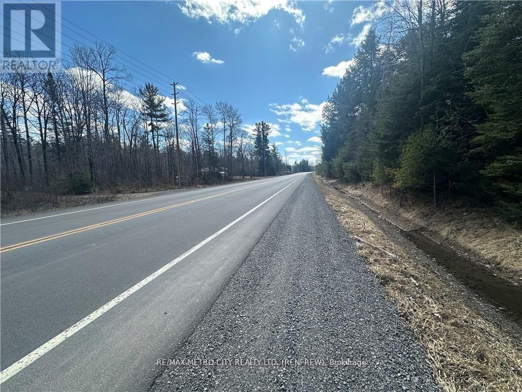 00 CALABOGIE ROAD Image 13