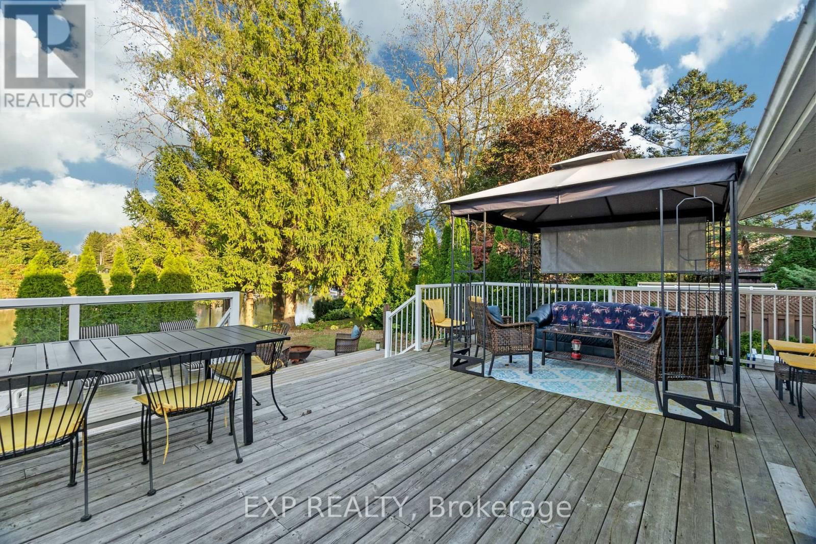9952 PRINCE PHILIP STREET Image 41