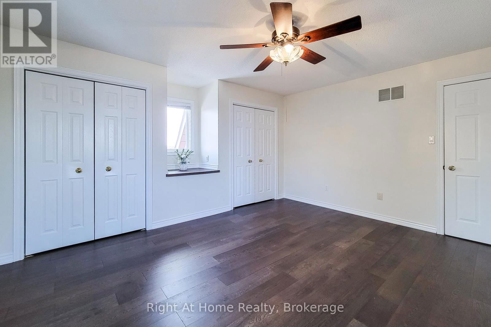 85 MEADOWLANDS BOULEVARD Image 43
