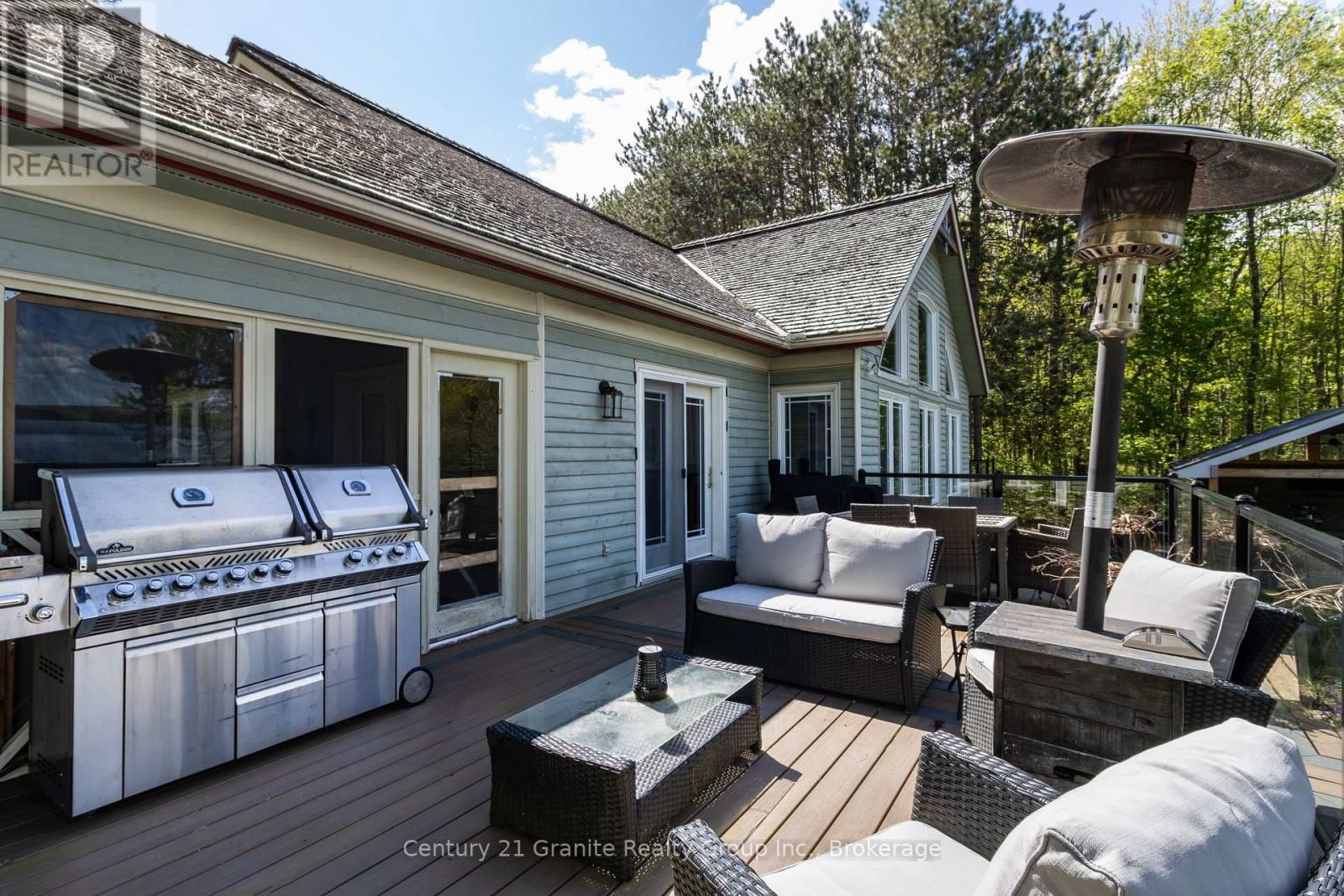 1047 BONIS LANE Image 12