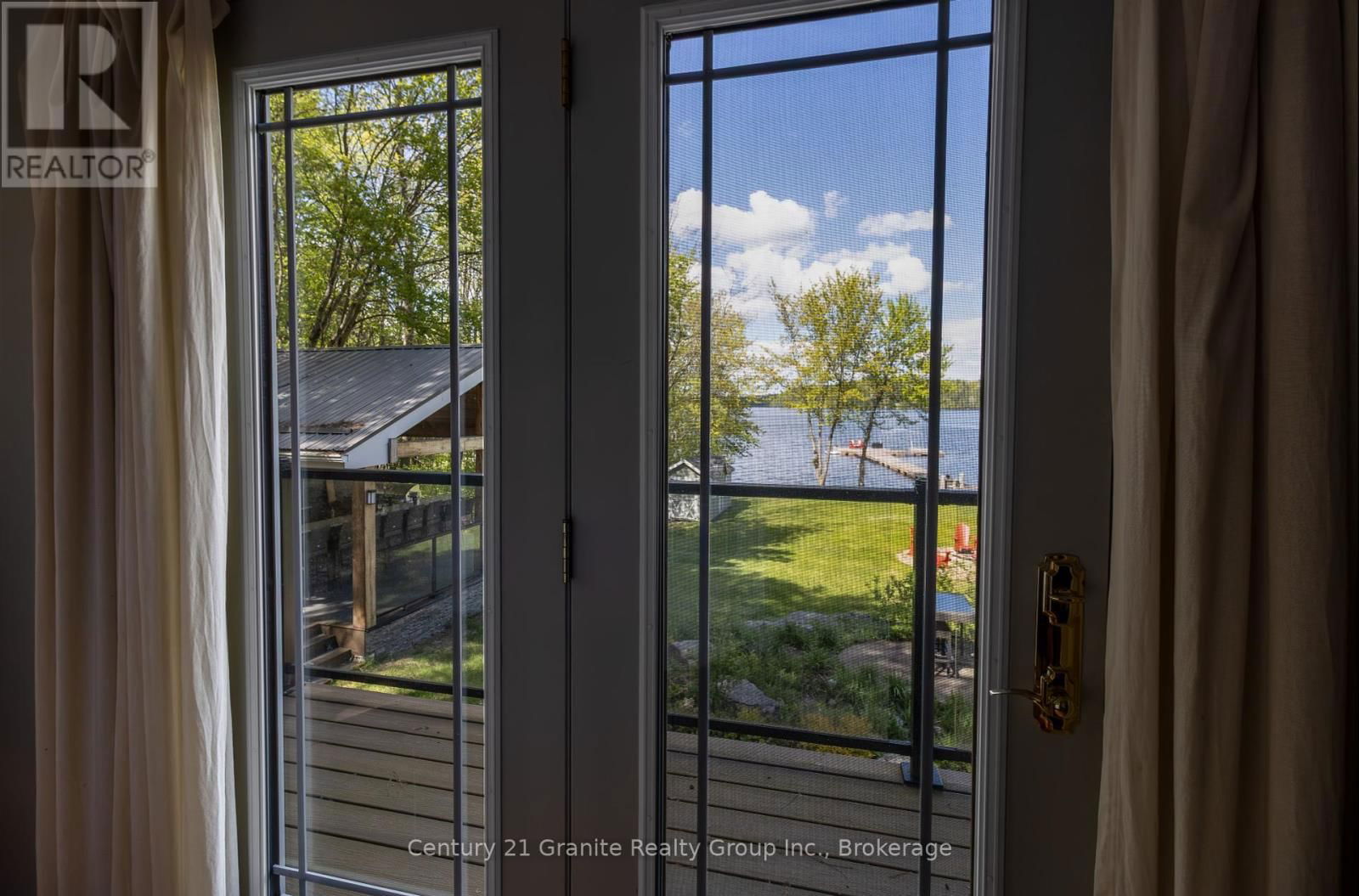 1047 BONIS LANE Image 26