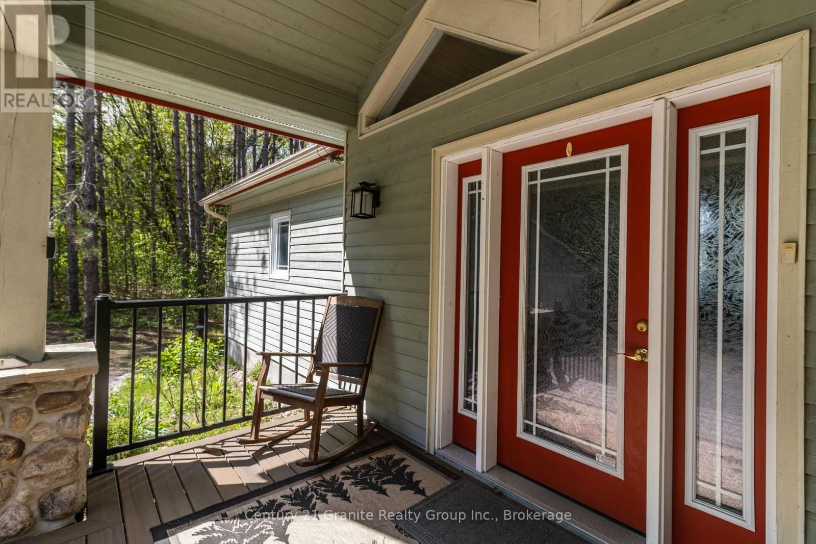 1047 BONIS LANE Image 4