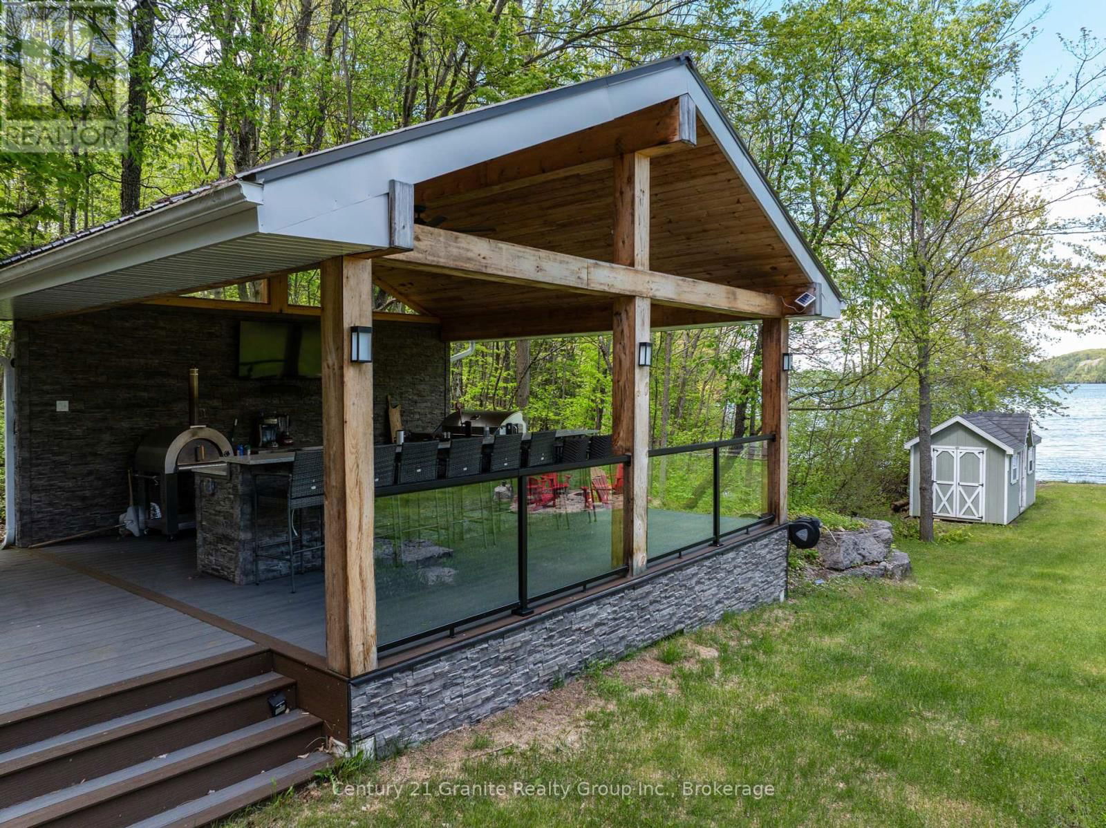 1047 BONIS LANE Image 41
