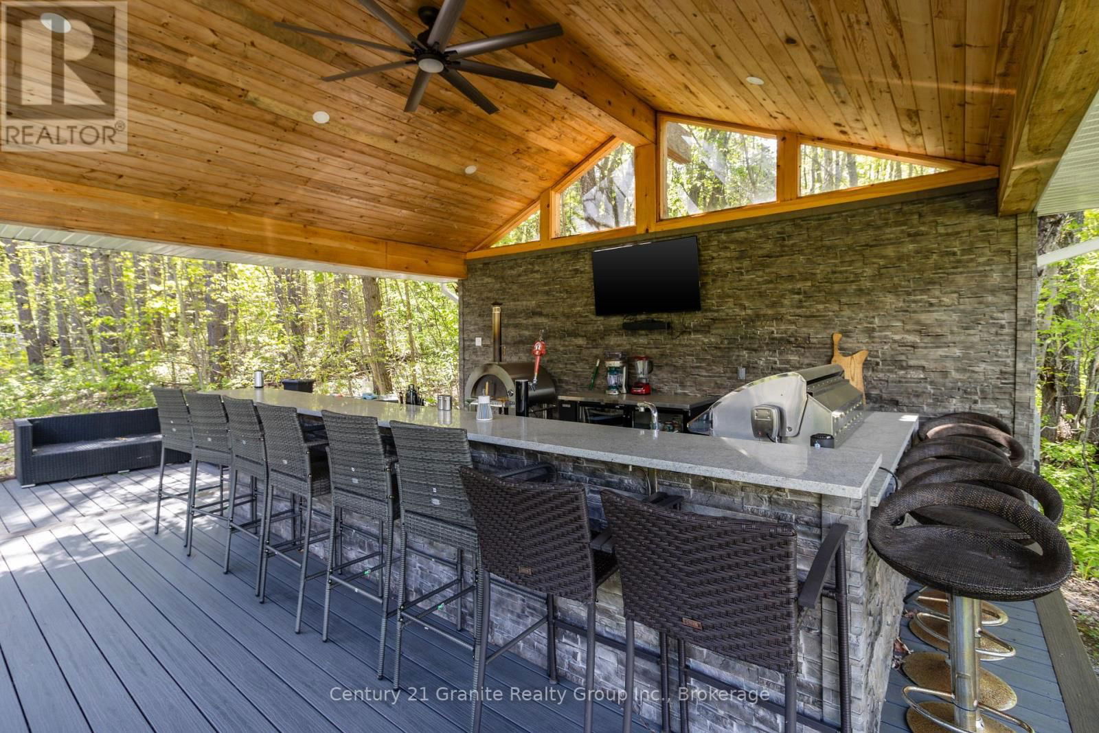 1047 BONIS LANE Image 42