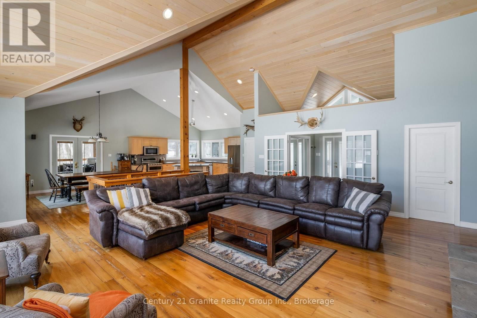 1047 BONIS LANE Image 8
