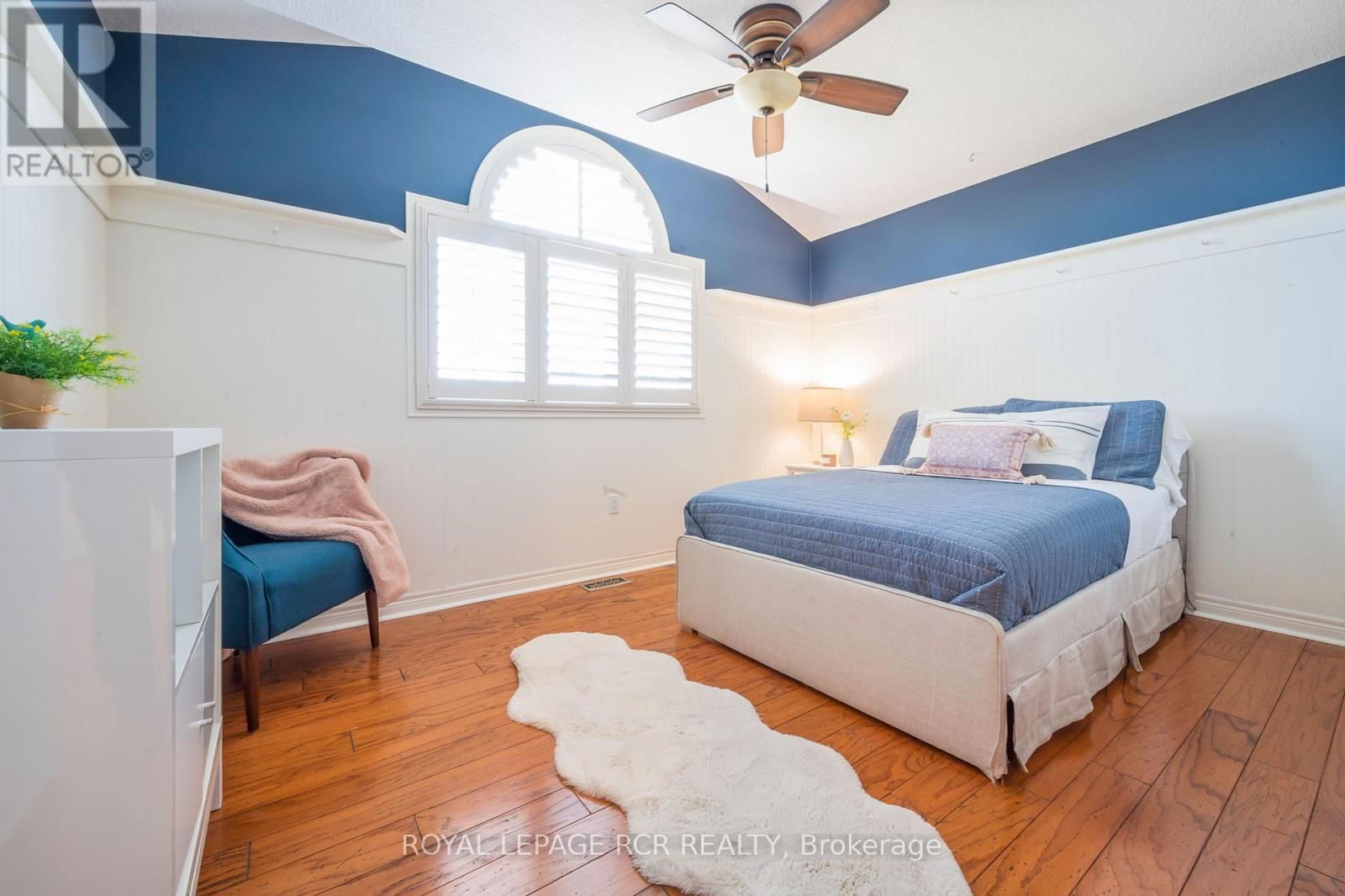 8 MADILL DRIVE Image 23
