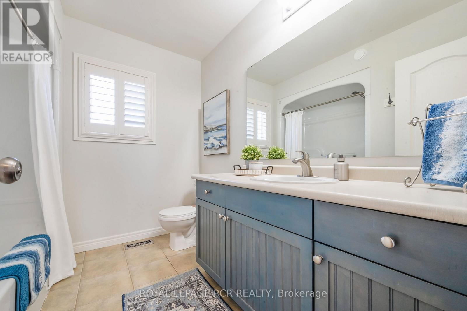 8 MADILL DRIVE Image 29
