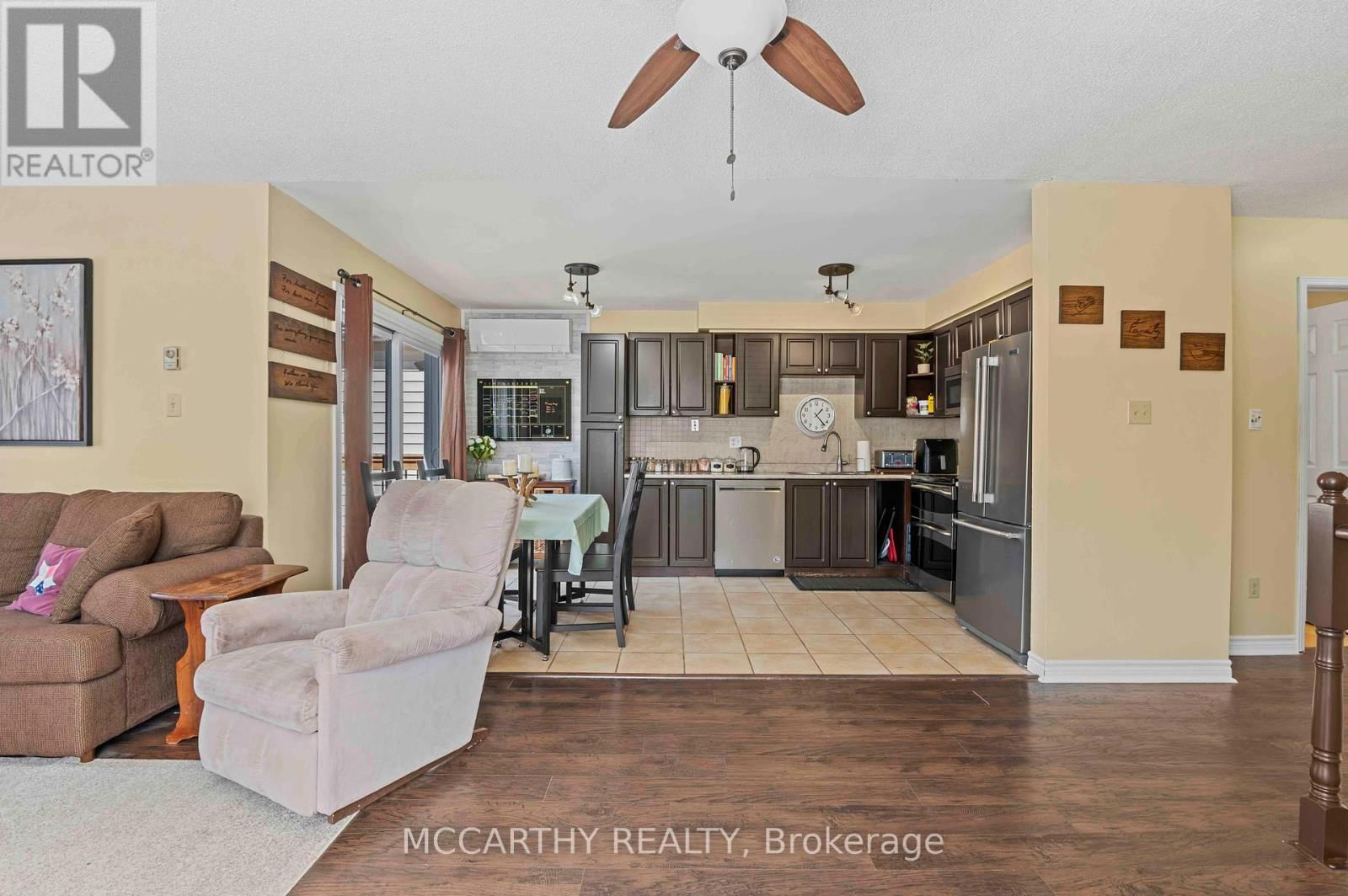 300 SHELBURNE PLACE Image 13