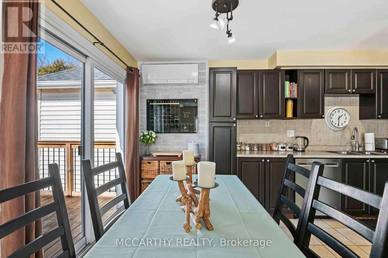 300 SHELBURNE PLACE Image 19