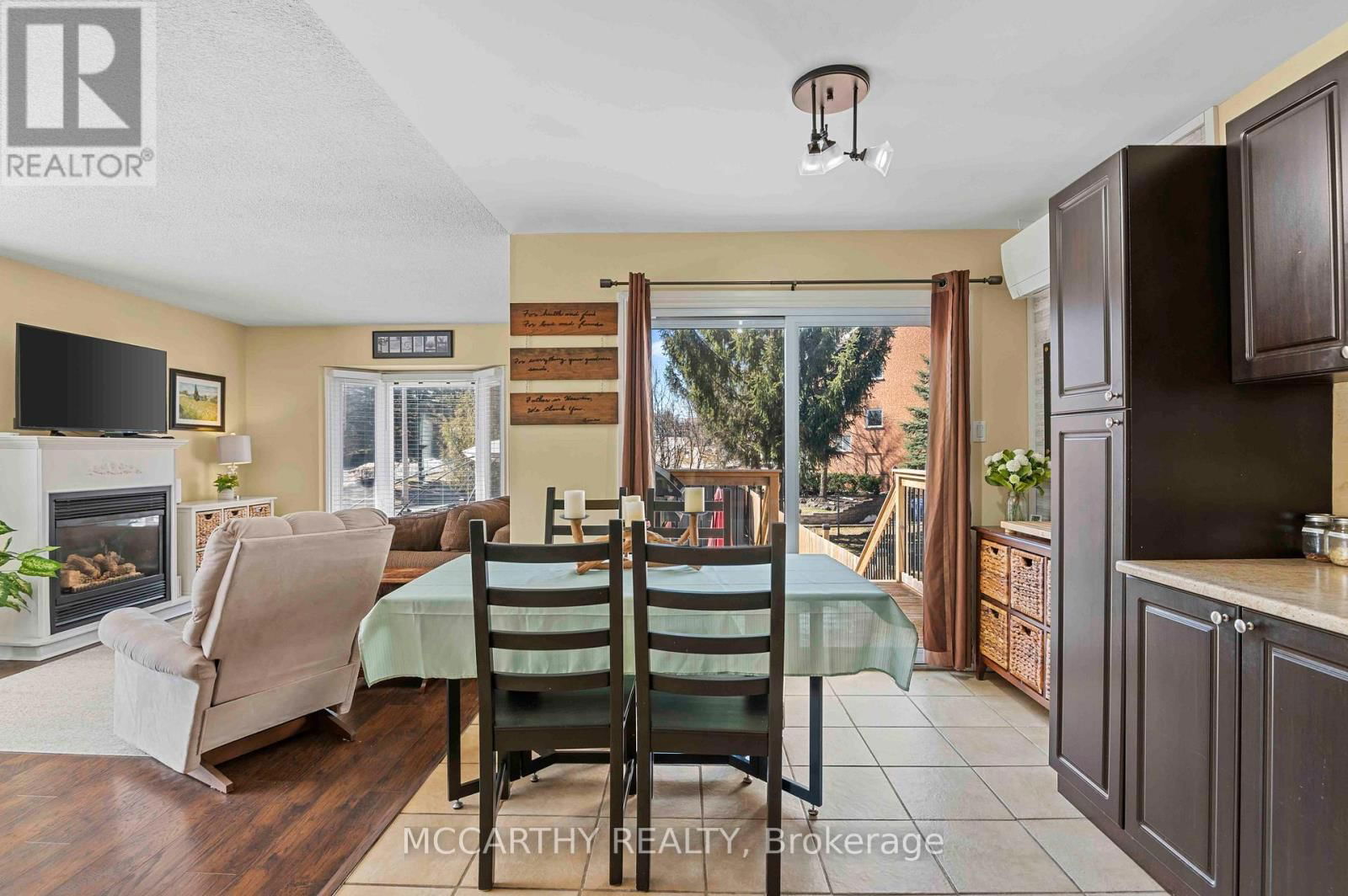 300 SHELBURNE PLACE Image 20