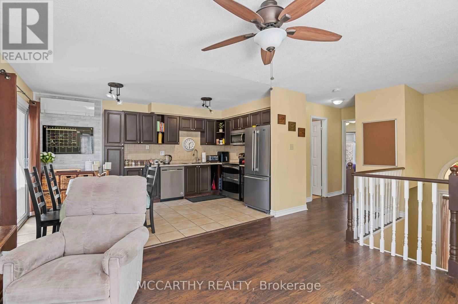 300 SHELBURNE PLACE Image 21