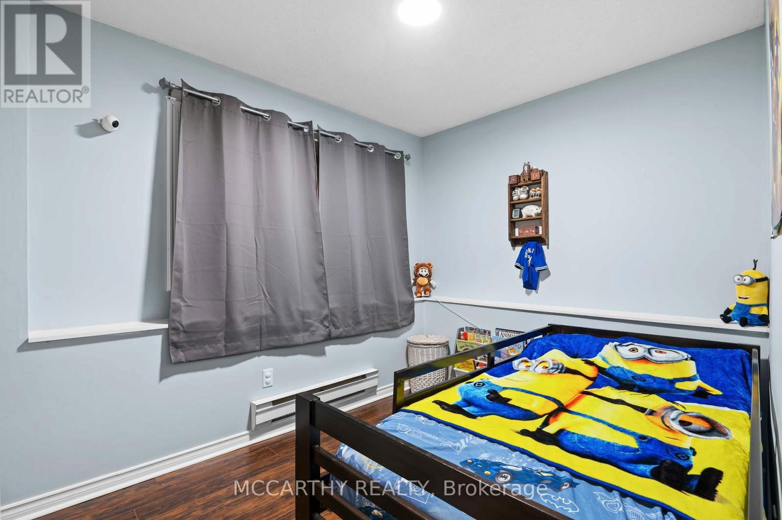 300 SHELBURNE PLACE Image 33